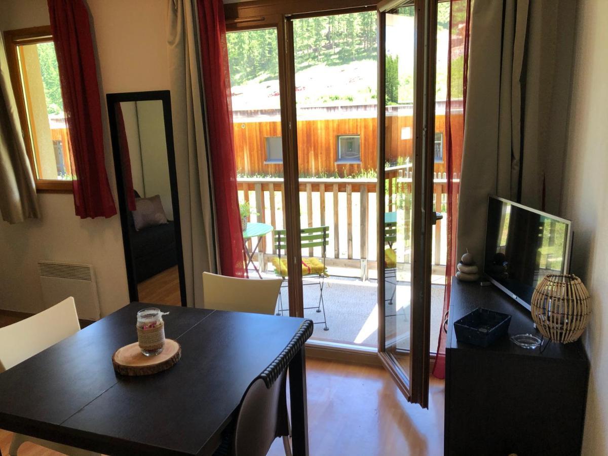 Studio Vue Piste + Parking Souterrain Privatif Inclus Les Orres Exterior photo